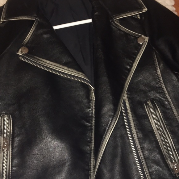 Vintage Leather Jacket - Picture 4 of 8